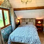 Domaine Marcel Tatil Evi *